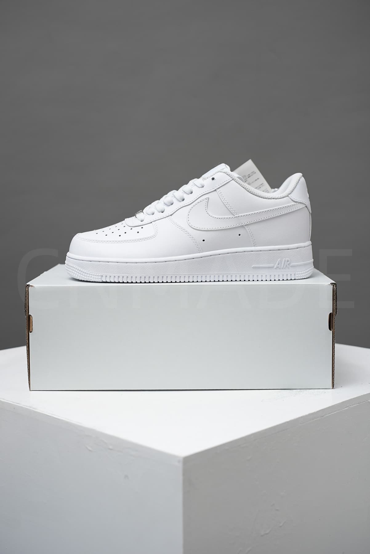 Nike air force 1 basic 1'07