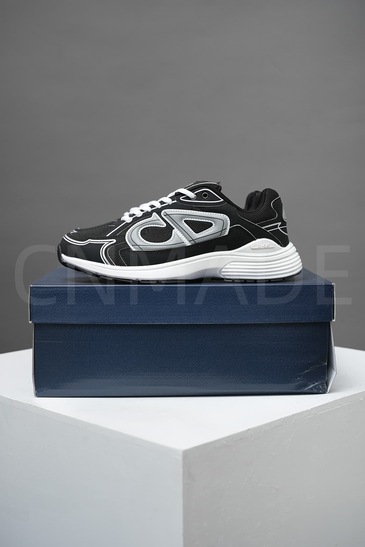 Dior b30